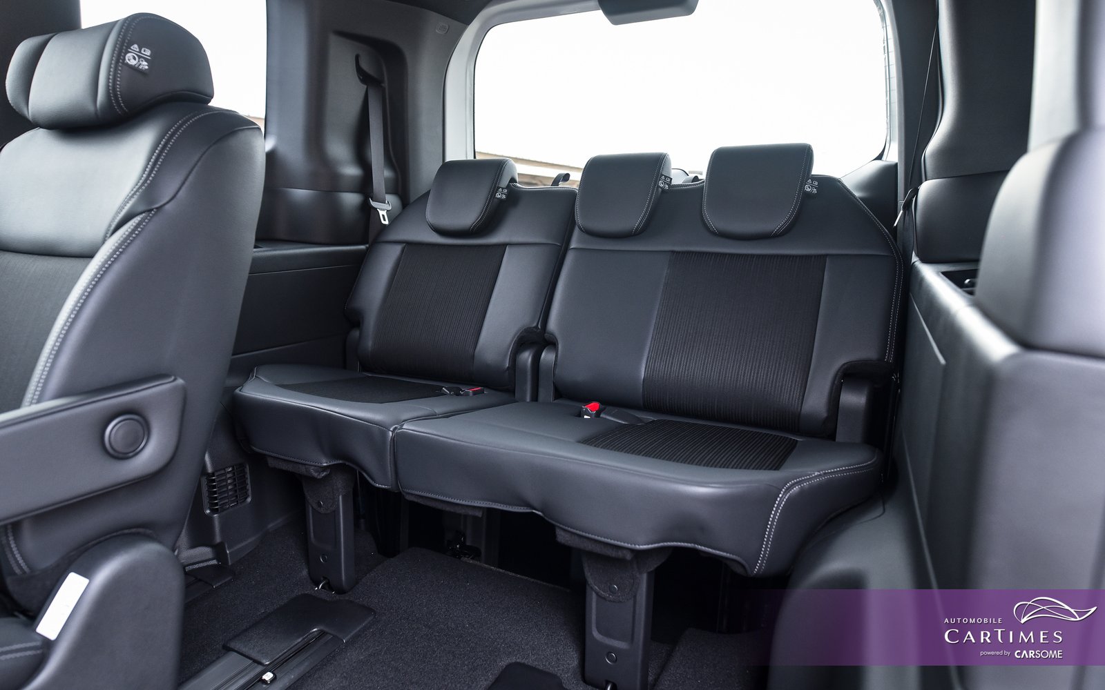 Honda Stepwgn Spada 2.0 e:HEV photo 10